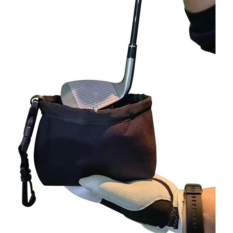 Hands-Free Golf Club & Ball Cleaner – No More Wet Towels